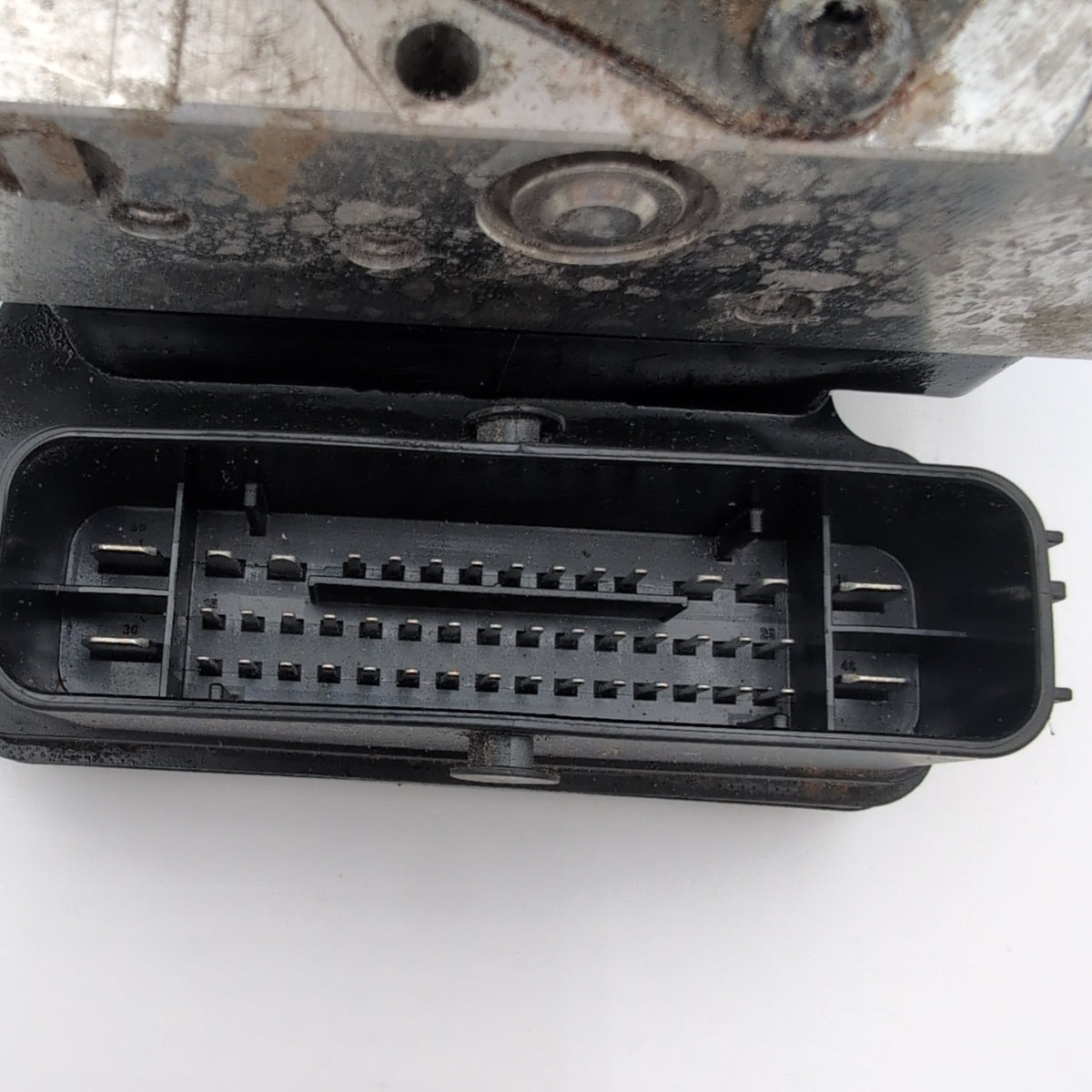 2019 2020 Hyundai Santa Fe ABS Anti Lock Brake Pump 58900-S2600