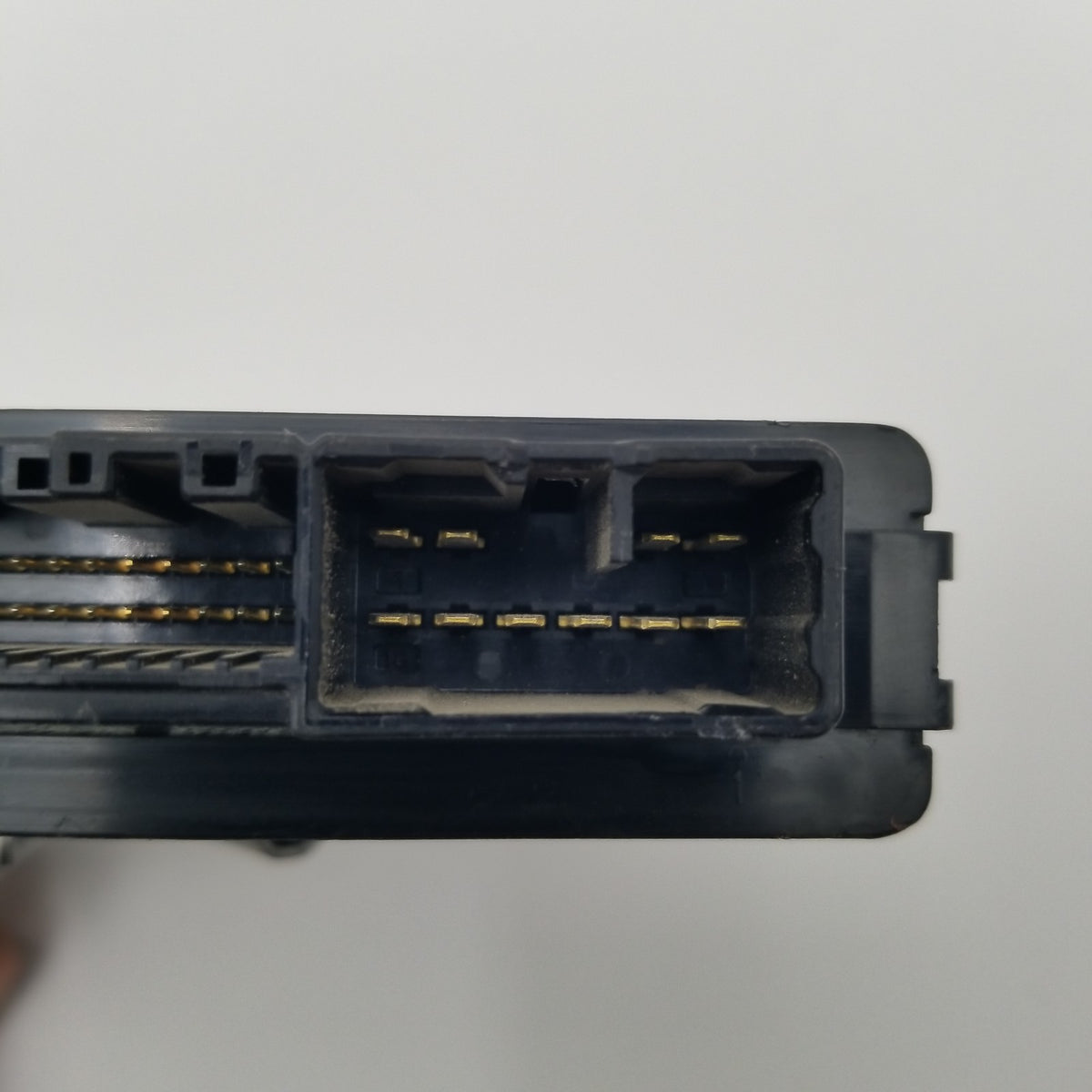 2010 2011 2012 2013 Lexus GX460 Transfer Case Computer Control Module