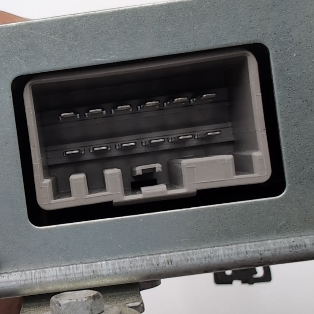 2009 2010 2011 2012 Ford Flex DC/AC Inverter Module 8A8T-19G317-AB
