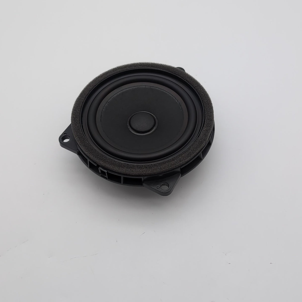 2022 2023 2024 2025 BMW X1 X2 ALEV1 Front Rear Door Midrange Speaker 9442520
