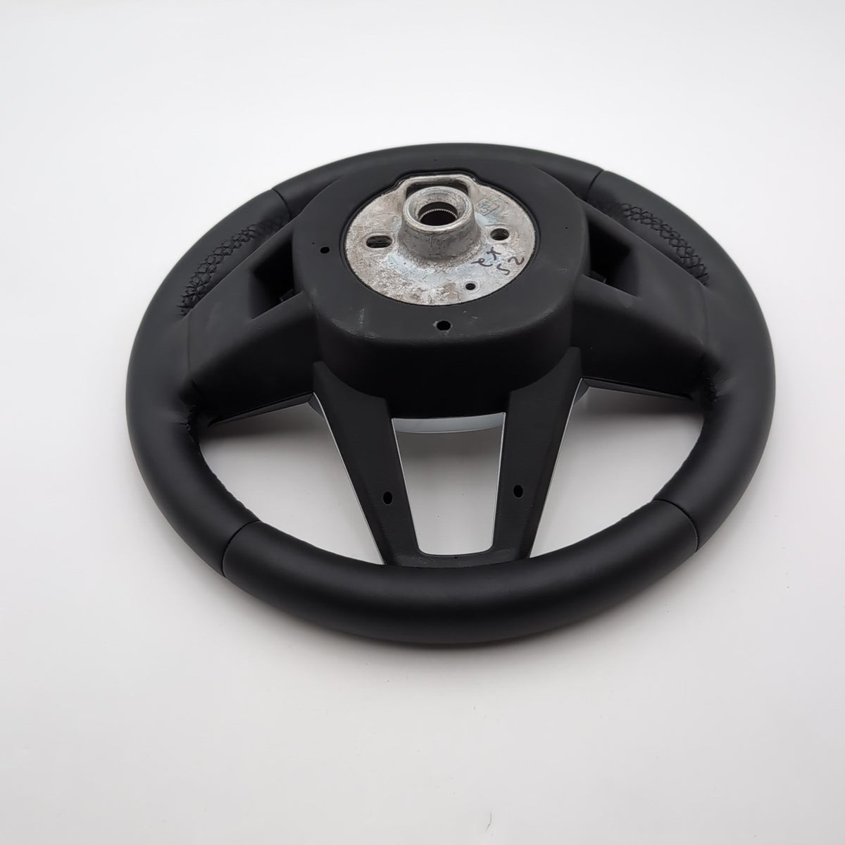 2023 2024 2025 BMW X1 X2 U11 U10 Leather Steering Wheel 9472034