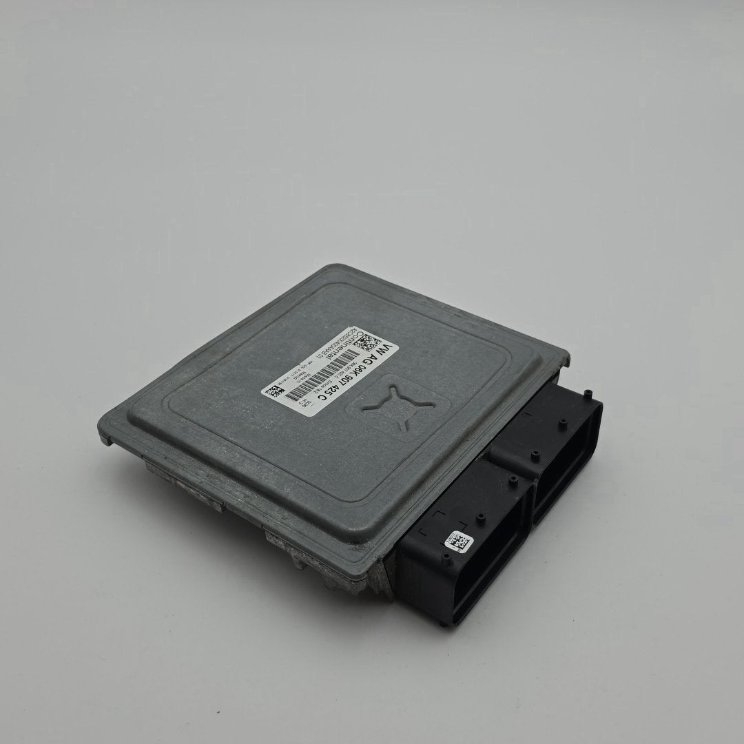 2014 2015 2016 2017 Volkswagen Passat Engine Computer Control Module 06K907425C
