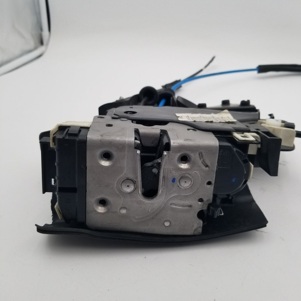 2008- 2014 Mercedes W204 C300 C250 C350 Rear Left Door Lock Latch Actuator OEM