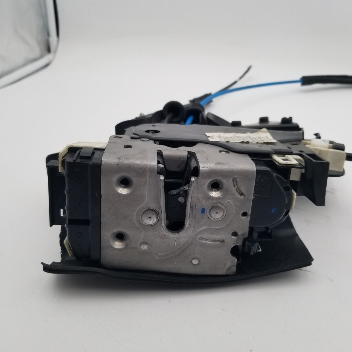 2008- 2014 Mercedes W204 C300 C250 C350 Rear Left Door Lock Latch Actuator OEM