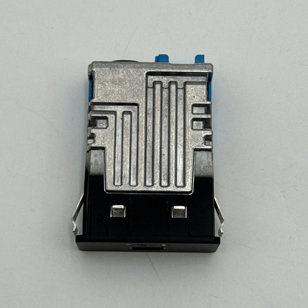 2019 - 2024 BMW 3 4 5 X3 X4 X5 X6 Rear Center Single USB Port Socket 8711939