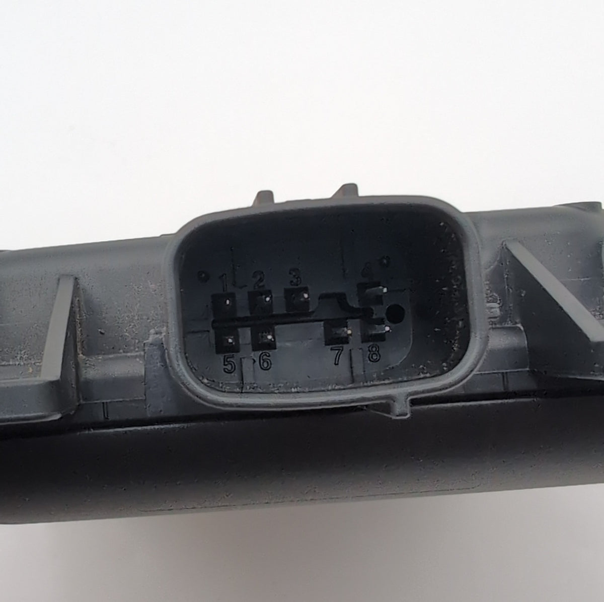 2018 2019 2020 2021 Hyundai Kona Rear Left Blind Spot Radar Sensor 95811-J9000