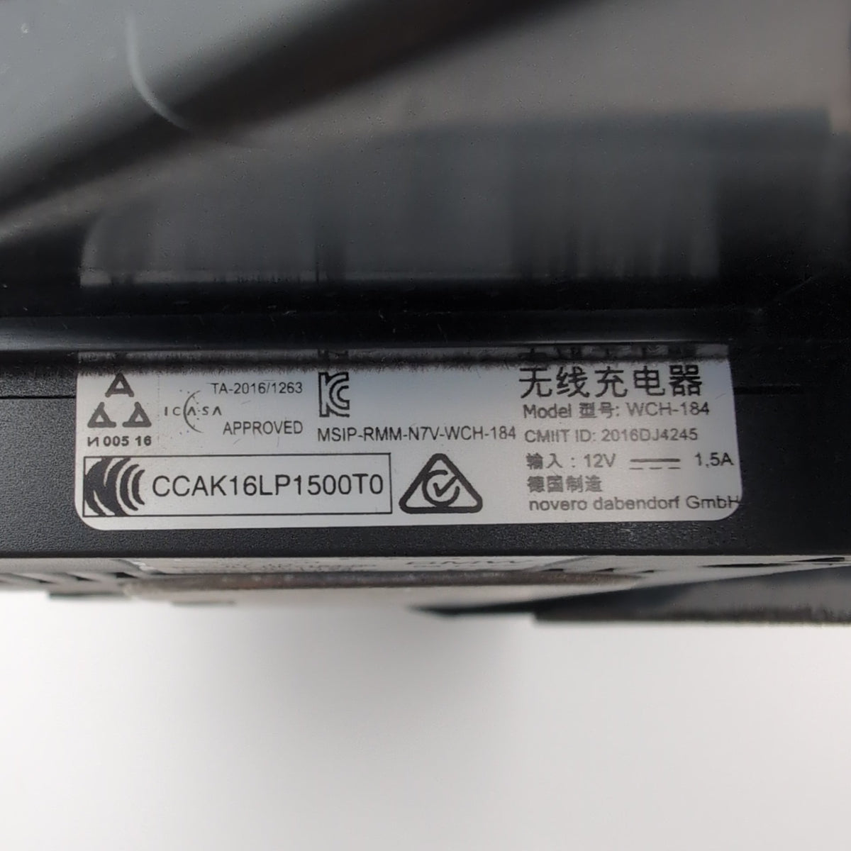 2016 - 2019 BMW 740i 750i Center Console Storage Compartment Wireless Charger