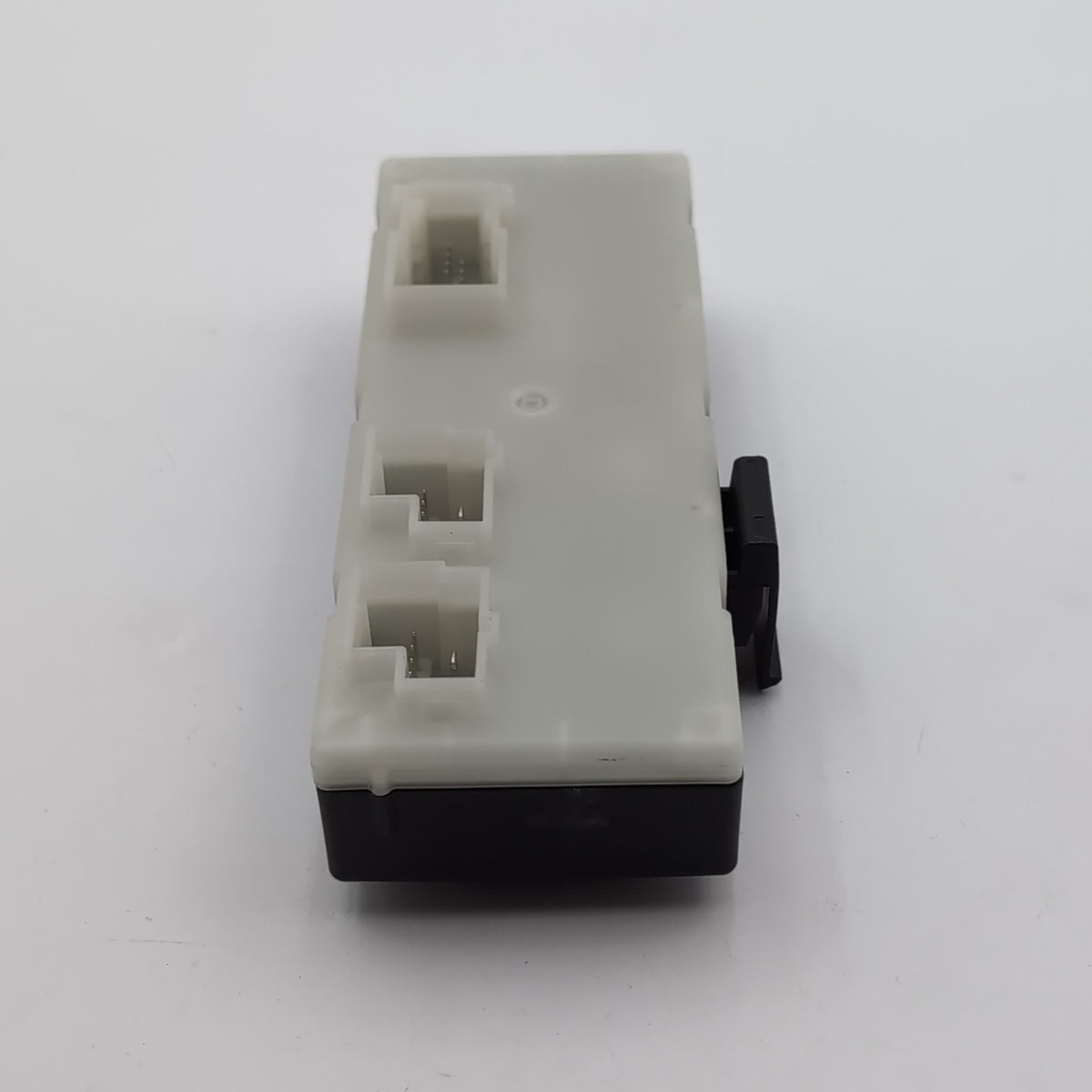 2018- 2025 BMW OEM REAR HATCH/ DECK LID CONTROL MODULE 5A19DB2