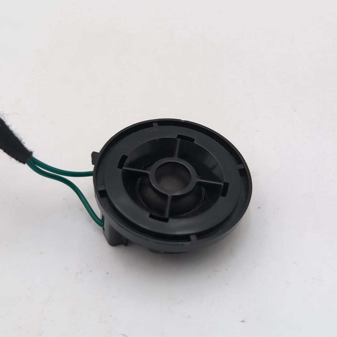 2023 - 2026 BMW 530i 540i 550e i5 G60 Front Rear Panel Tweeter Speaker 5A70114