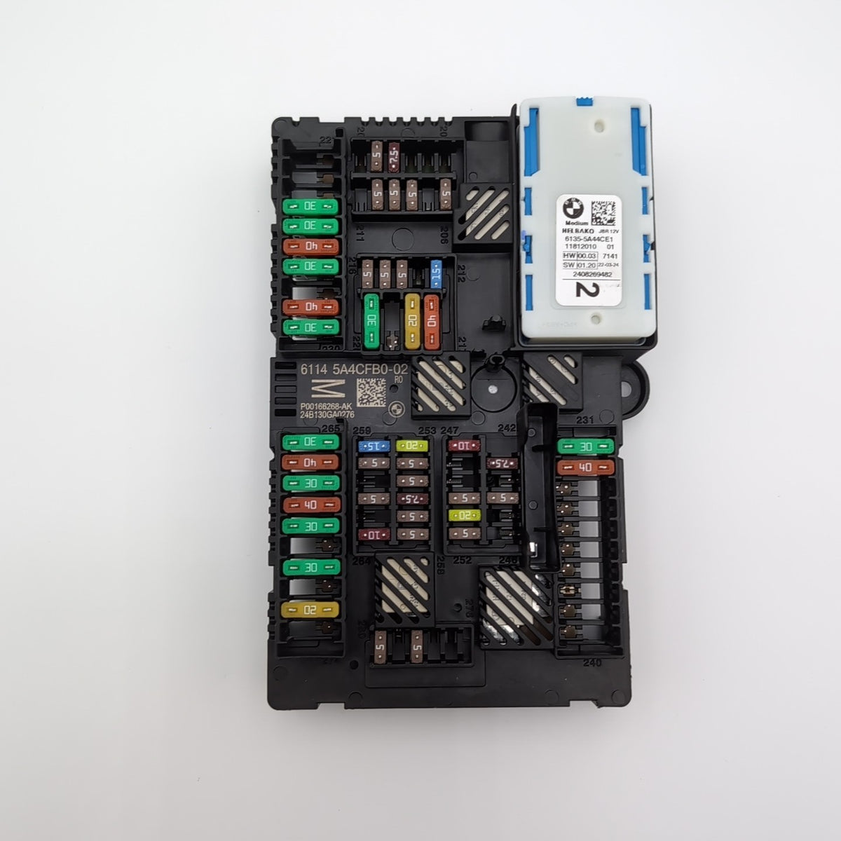 2024 BMW 330i 230I G42 G20 REAR POWER DISTRIBUTION FUSE Box 6114 5A4CFB0 - 02