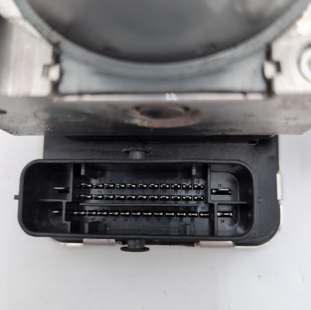 2021 2022 2023 Subaru XV Crosstrek 2.5L AWD ABS Anti Lock Brake Pump 27536FL230
