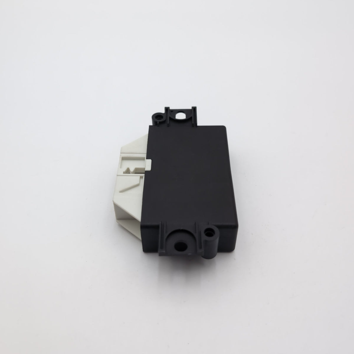 2023 - 2026 BMW G60 G70 F74 X1 X2 X5 X7 USS Ultrasonic Parking Sensor Module