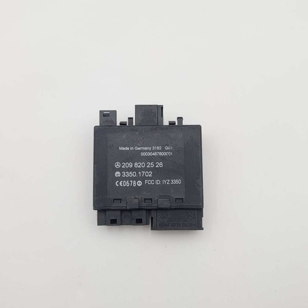 MERCEDES W209 CLK350 CLK550 CLK55 KEYLESS GO CONTROL MODULE OEM 2098202526