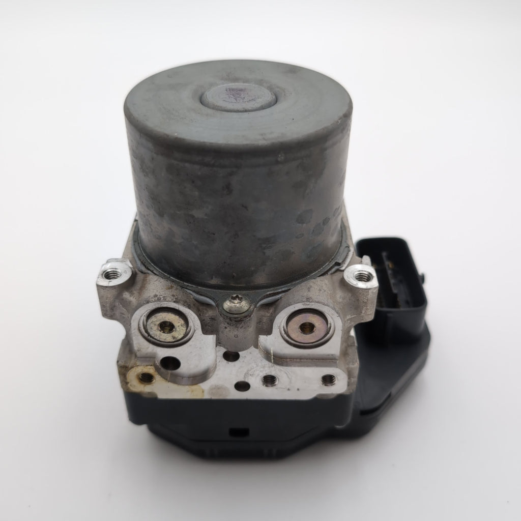 2018 2019 Infiniti Q50 3.0L ABS Anti Lock Brake Pump Control Unit 476604GU1A