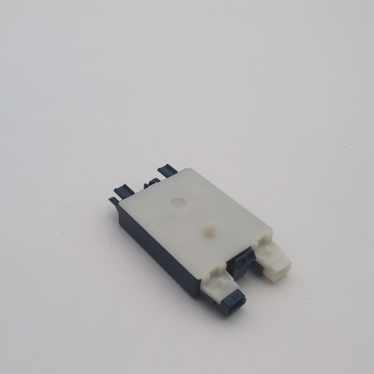 2024 - 2026 BMW 228i F74 LBFS Interior LED Light Control Module 5B610A3