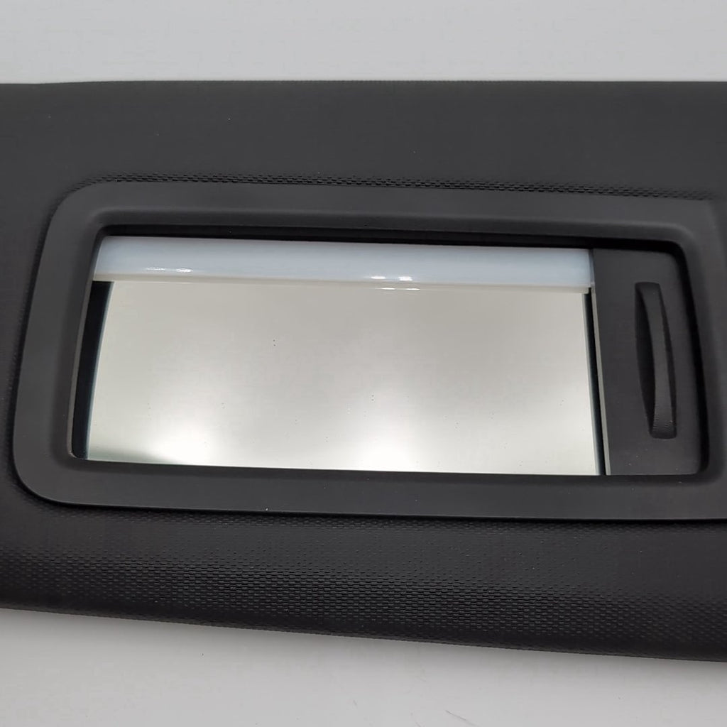 2024 2025 2026 BMW 540i 530i 550e G60 Left Right Sun Visor Set 9501368 9501367