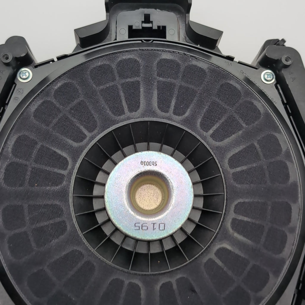 2024 2025 BMW X3 G45 Rear Central Speaker Woofer ALEV3 OEM 5B5B1B2-01