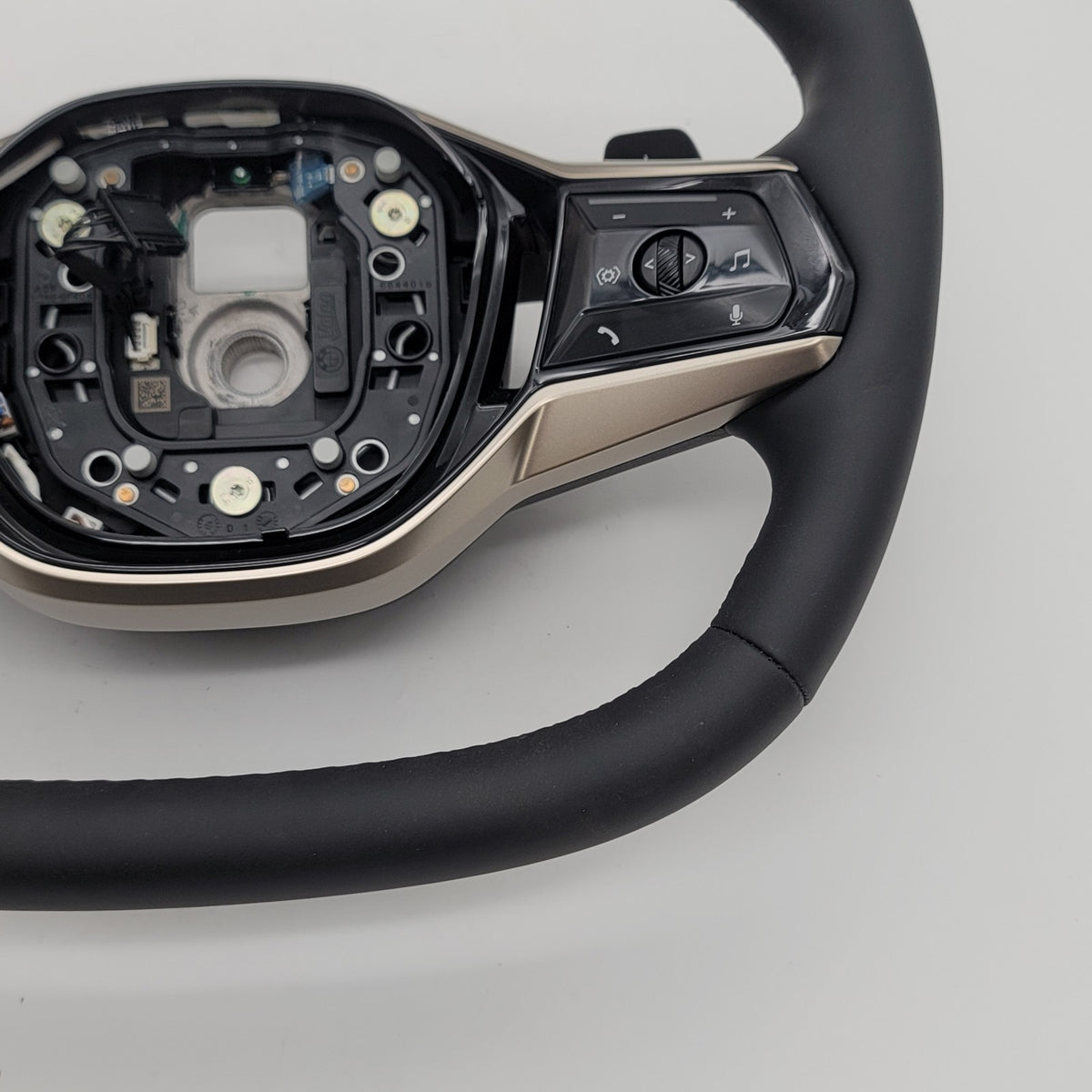 2025 BMW X3 G45 Multifunction Steering Wheel 5A14E49 Electric
