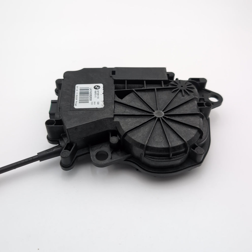 2023 - 2025 BMW i4 G26 Rear Trunk Lid Liftgate Latch Actuator Assembly 9851910