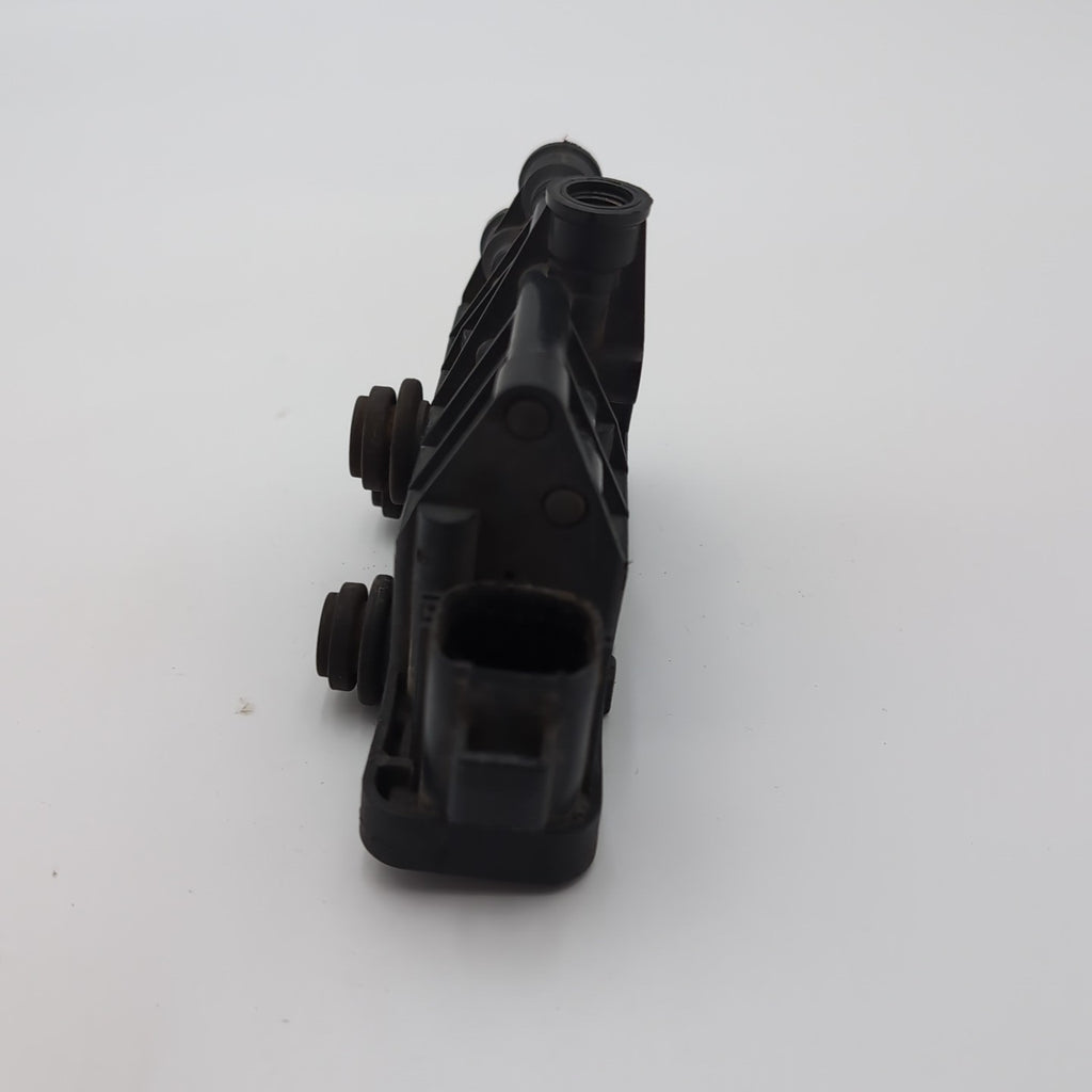 2005- 2016 Range Rover LR4 Sport HSE L320 Rear Air Suspension Transfer Valve