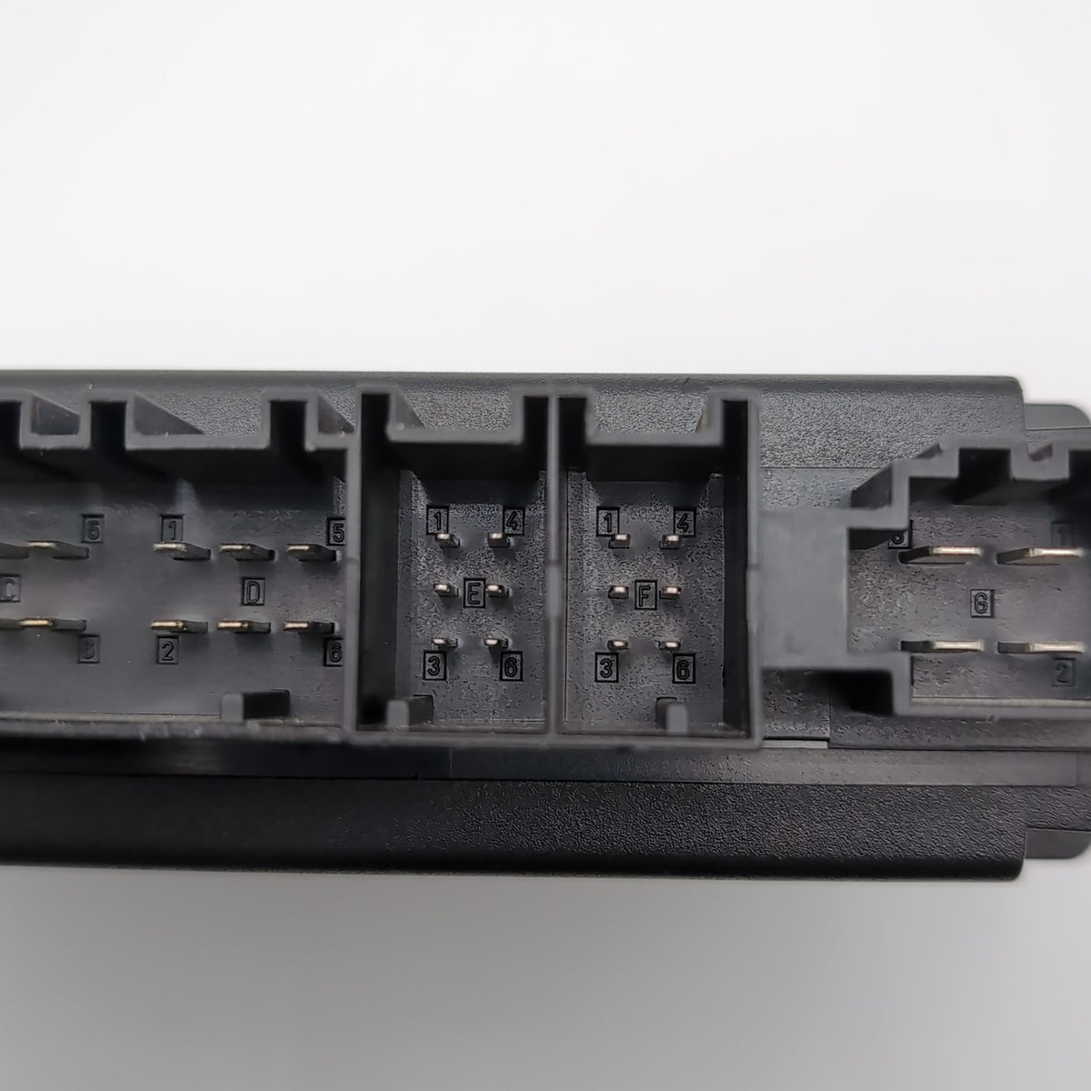 2003- 2006 Porsche Cayenne 955 Front Left Driver Seat Computer Control Module