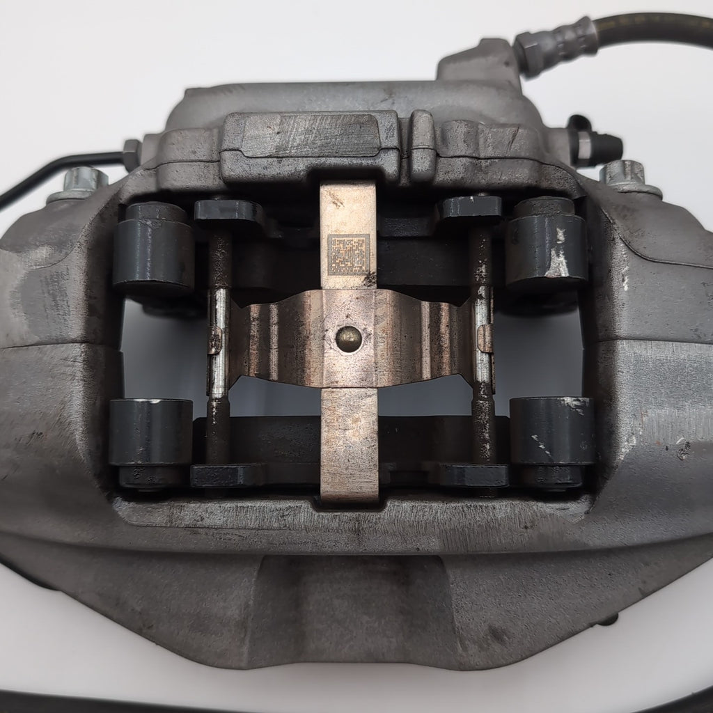 2019 - 2025 BMW X5 X6 X7 G05 G06 G07 Front Right Brake Caliper Brembo 8843332