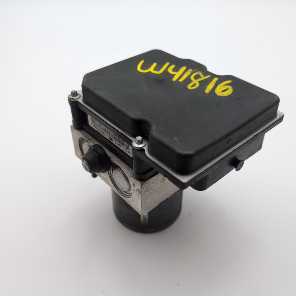 2013 2014 Nissan NV200 ABS Anti Lock Brake Pump Control Unit 476603LM0A