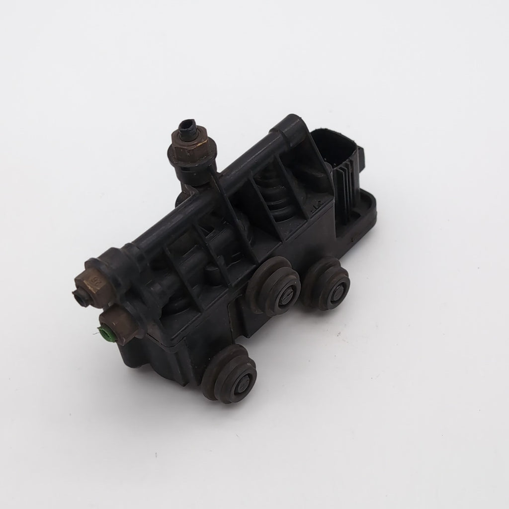 2005- 2016 Range Rover LR4 Sport HSE L320 Rear Air Suspension Transfer Valve