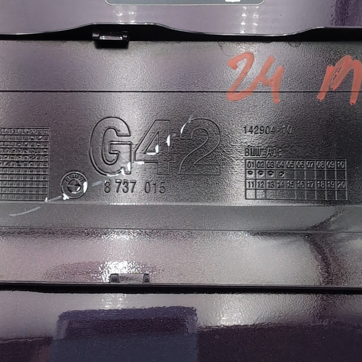 2024 2025 BMW 230i Coupe G42 Fuel Tank Door Cover Cap Flap Lid Plate 8737015