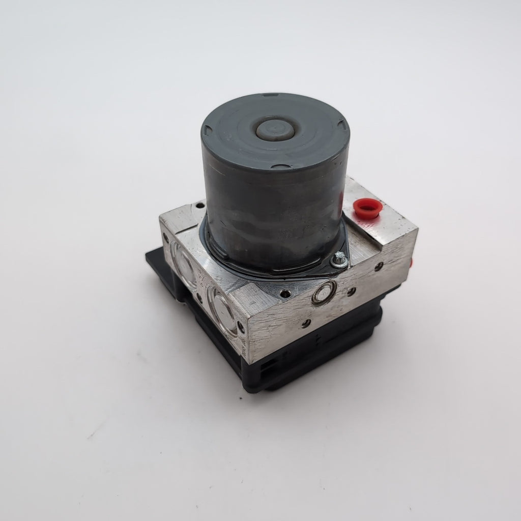 2013 2014 2015 BMW X1 2.0L ABS Anti Lock Brake Pump Control Unit 6791272
