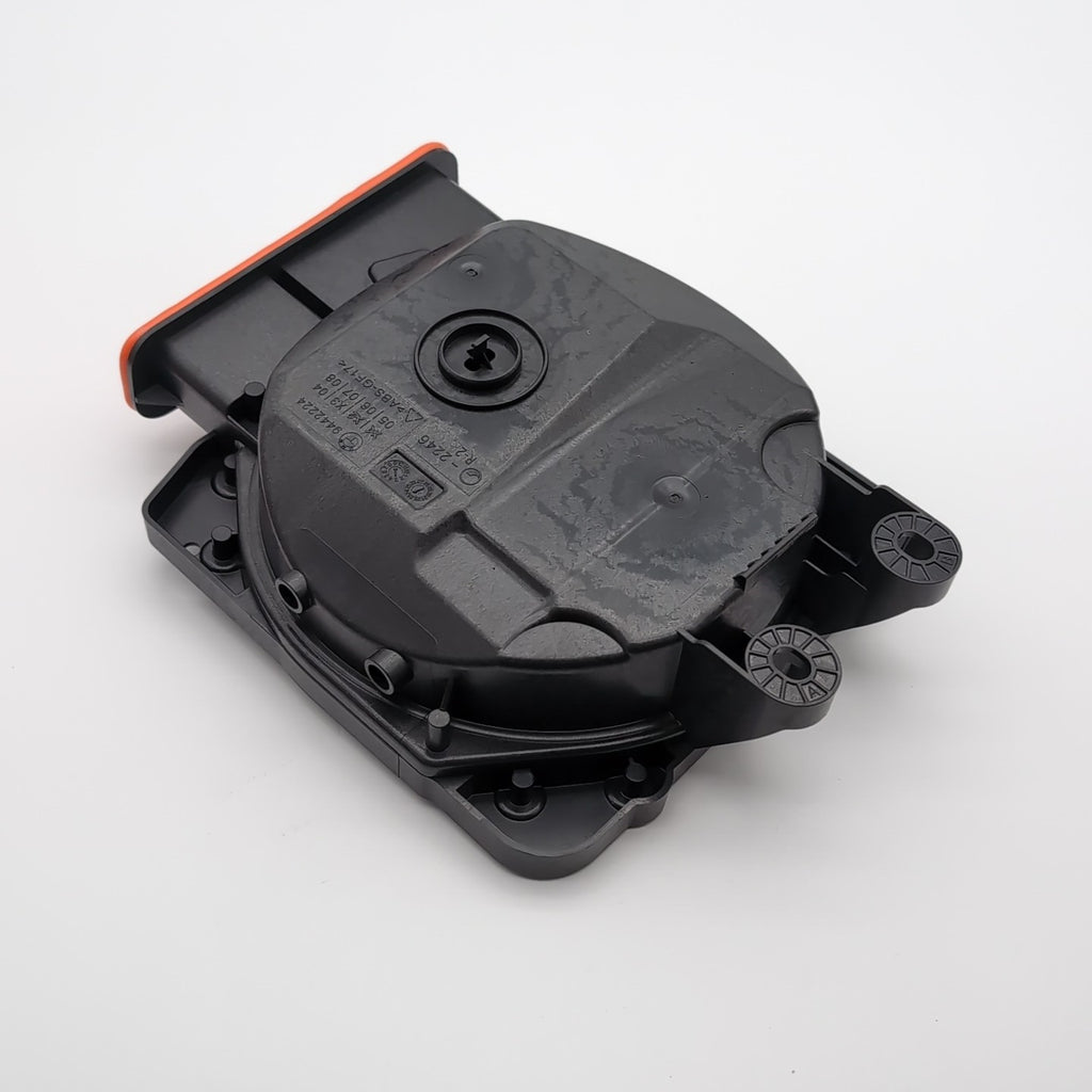 2023 2024 2025 BMW X1 U11 X2 U10 Right Central Bass Speaker ALEV1 OEM 9442224