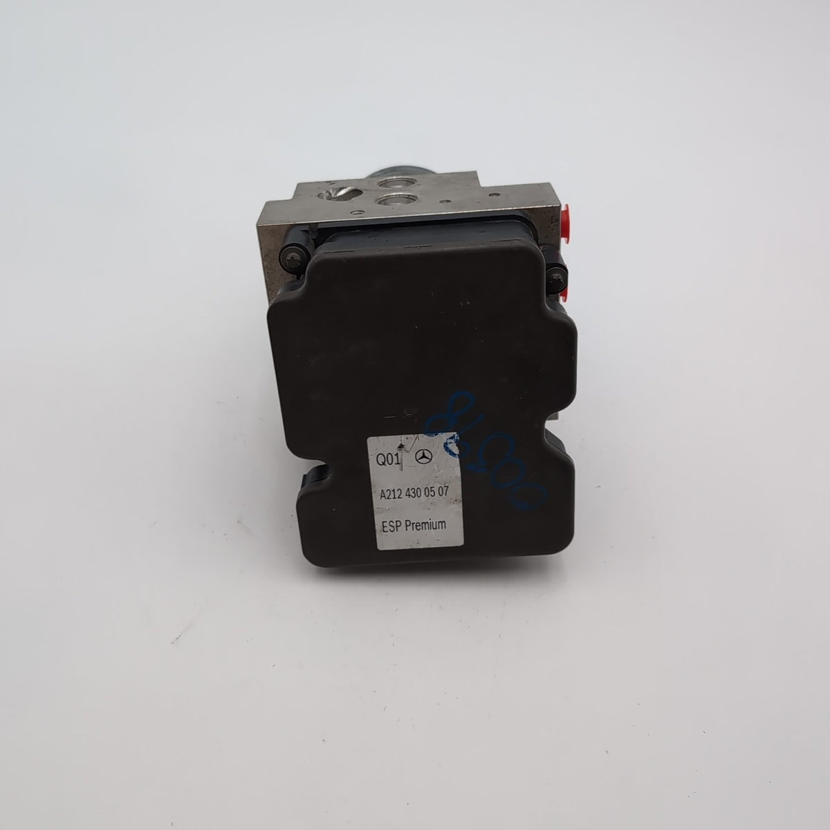 2015 Mercedes Benz E63 AMG ABS Anti Lock Brake Pump Control Unit A2124300507