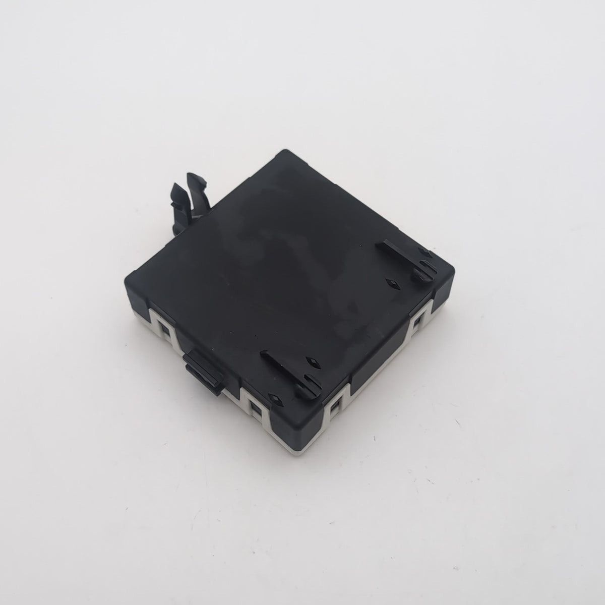 2014 Mercedes W222 S550 Front Left Door Control Module OEM A2229001707