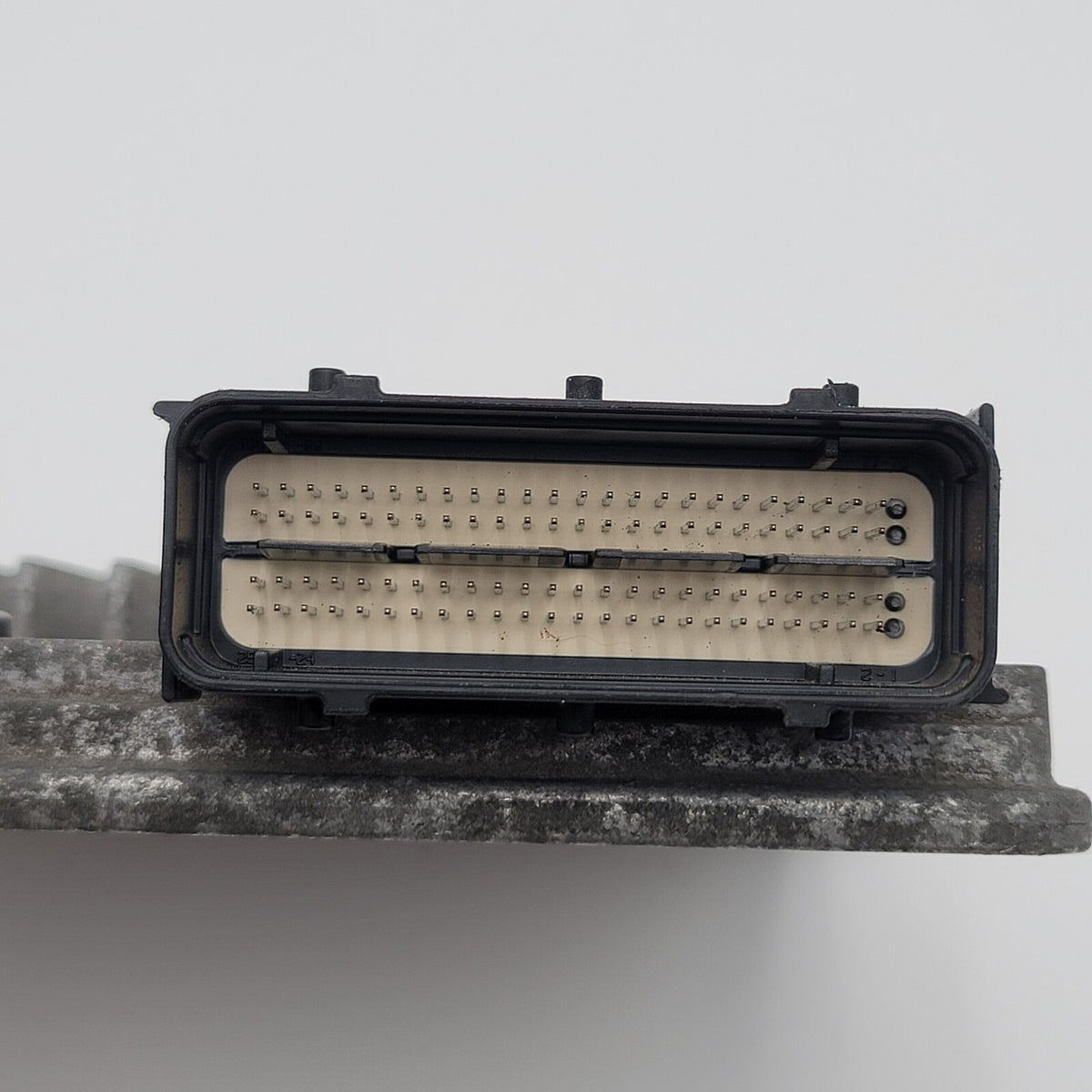 2014 2015 2016 KIA CADENZA Engine Computer Control Module OEM